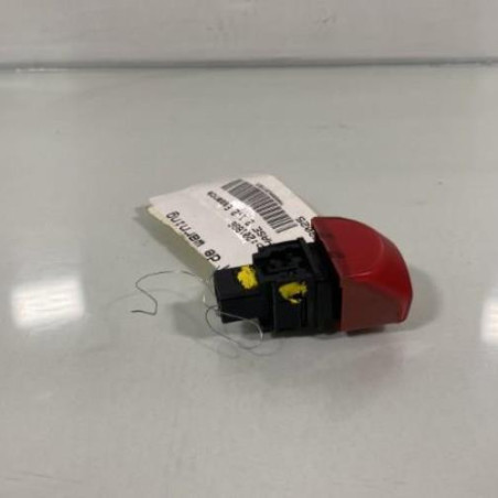Bouton de warning NISSAN MICRA 3