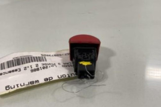 Bouton de warning NISSAN MICRA 3