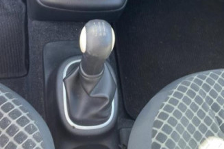 Bouton de warning NISSAN MICRA 3