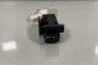 Bouton de warning DACIA SANDERO 2