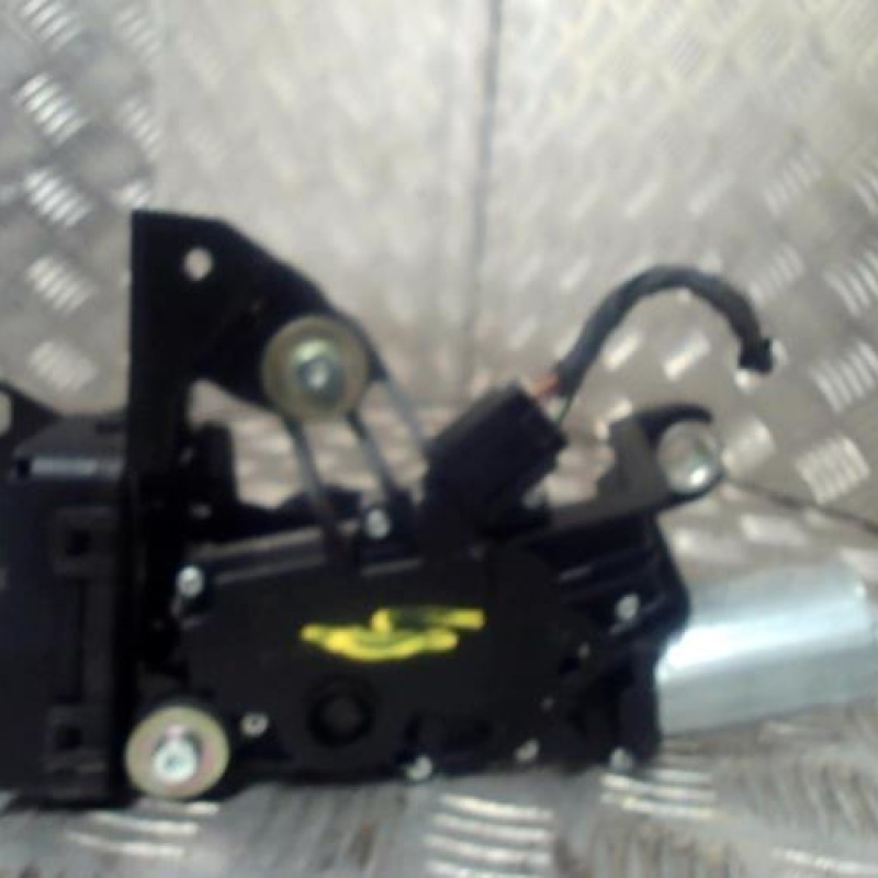 Moteur essuie glace arriere BMW SERIE 3 E91 Photo n°1