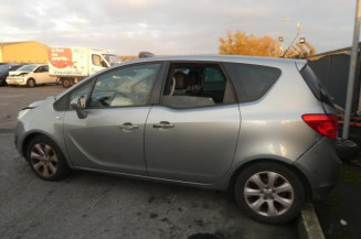 Moteur essuie glace arriere OPEL MERIVA B