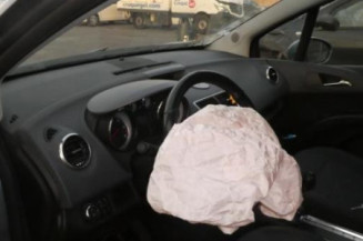 Moteur essuie glace arriere OPEL MERIVA B