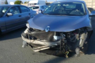 Pretensionneur de ceinture avant droit RENAULT MEGANE 3