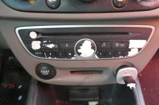 Pretensionneur de ceinture avant gauche RENAULT MEGANE 3