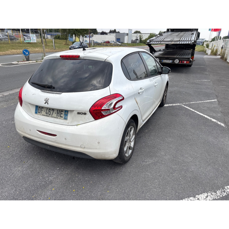 Interrupteur de leve vitre avant droit PEUGEOT 208 1 Photo n°6