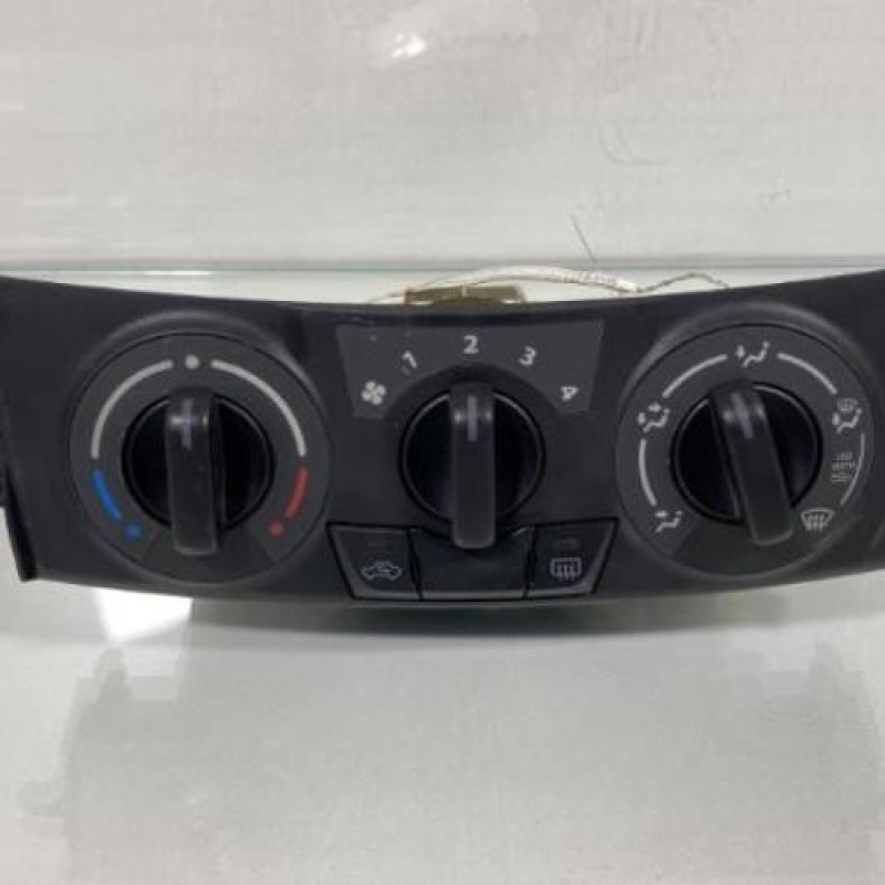Commande chauffage SUZUKI SWIFT 4 Photo n°1