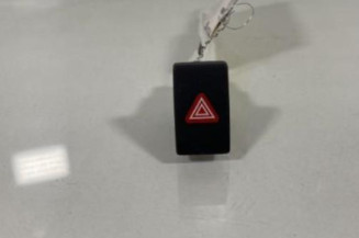 Bouton de warning VOLKSWAGEN GOLF 6 Photo n°1