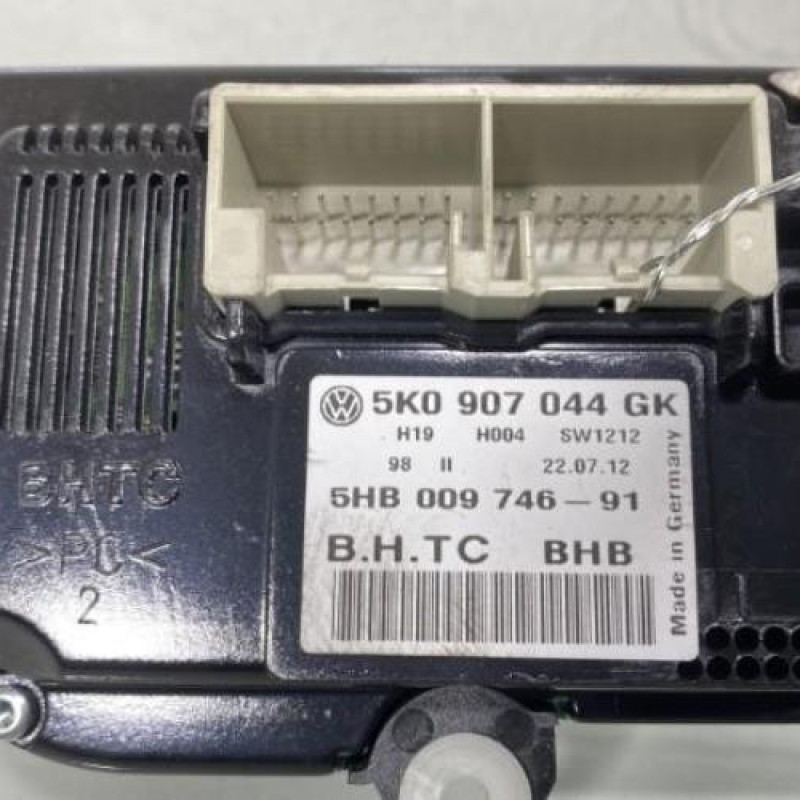 Commande chauffage VOLKSWAGEN GOLF 6 Photo n°3