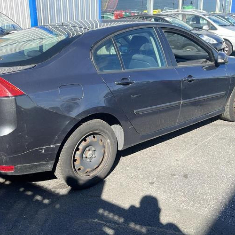 Pretensionneur de ceinture avant droit RENAULT LAGUNA 3 Photo n°8