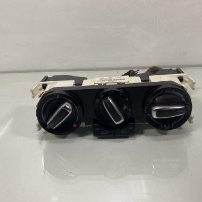 Commande chauffage VOLKSWAGEN POLO 5 Photo n°1