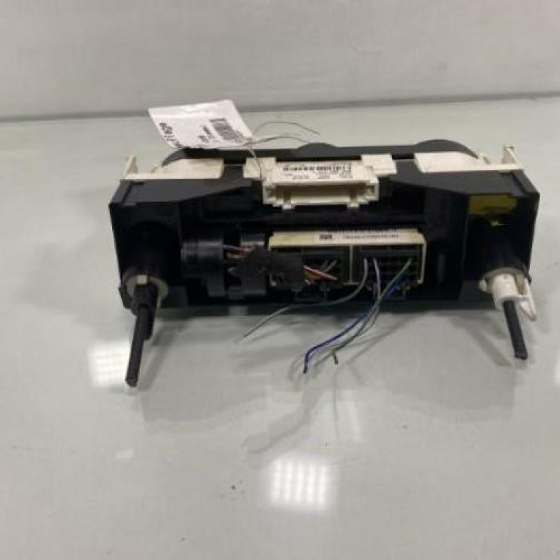 Commande chauffage VOLKSWAGEN POLO 5 Photo n°3