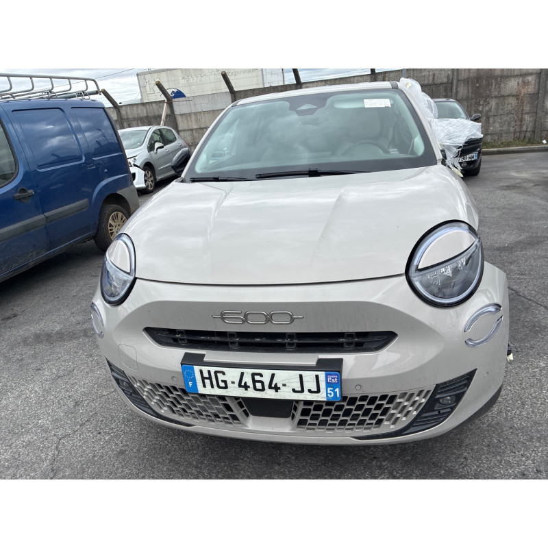 FIAT 600 1.2 - 12V TURBO HYBRID Photo n°12