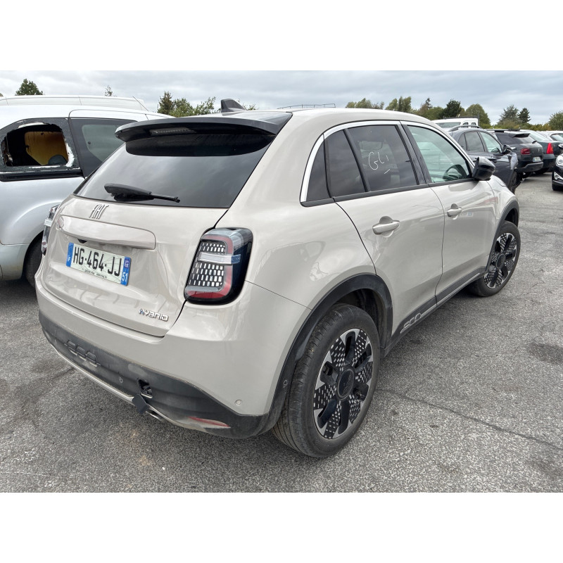FIAT 600 1.2 - 12V TURBO HYBRID Photo n°18