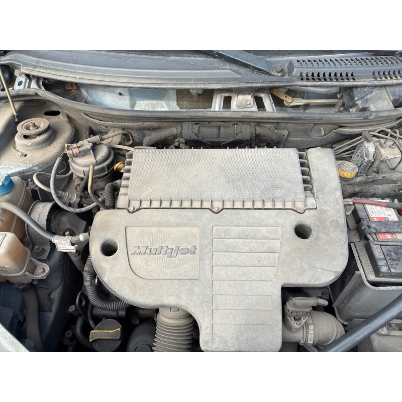 FIAT PUNTO 2 PHASE 2 1.3 JTD - 16V TURBO MULTIJET Photo n°14