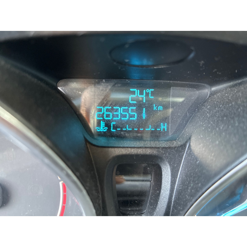FORD FIESTA 6 PHASE 2 1.5 TDCI - 8V TURBO Photo n°11