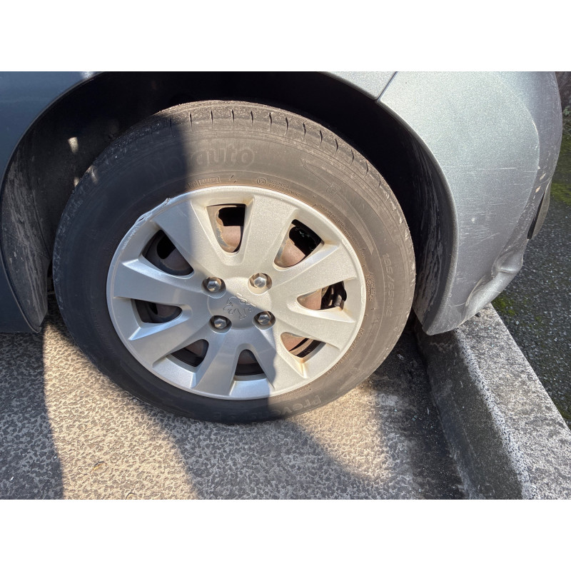 PEUGEOT 207 PHASE 1 1.4 HDI - 8V TURBO Photo n°1