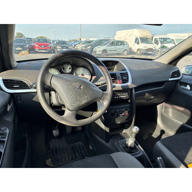 PEUGEOT 207 PHASE 1 1.4 HDI - 8V TURBO Photo n°3