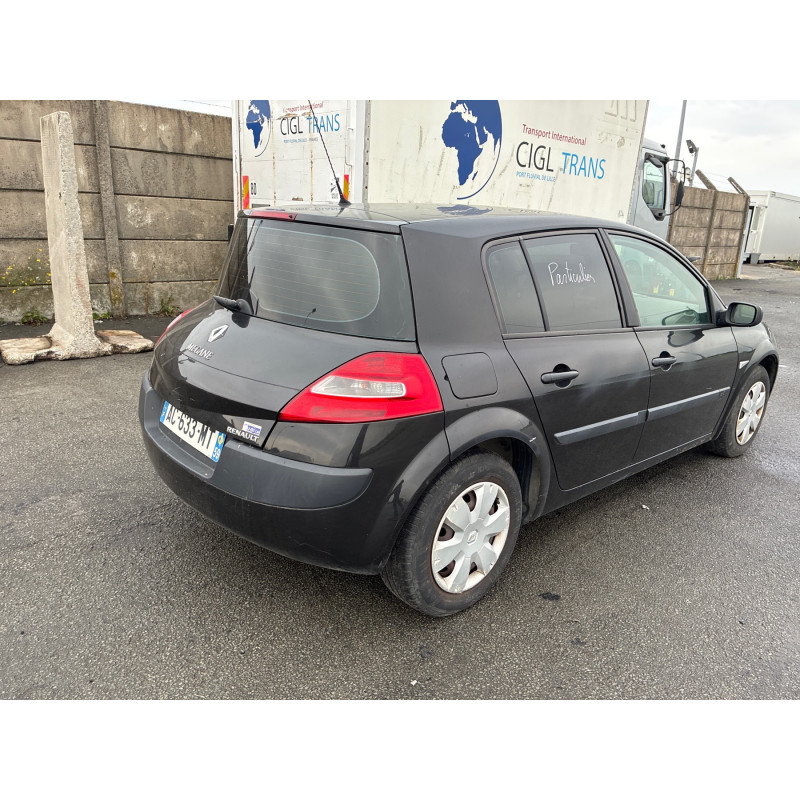 RENAULT MEGANE 2 PHASE 2 1.5 DCI - 8V TURBO Photo n°7
