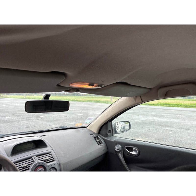 RENAULT MEGANE 2 PHASE 2 1.5 DCI - 8V TURBO Photo n°10