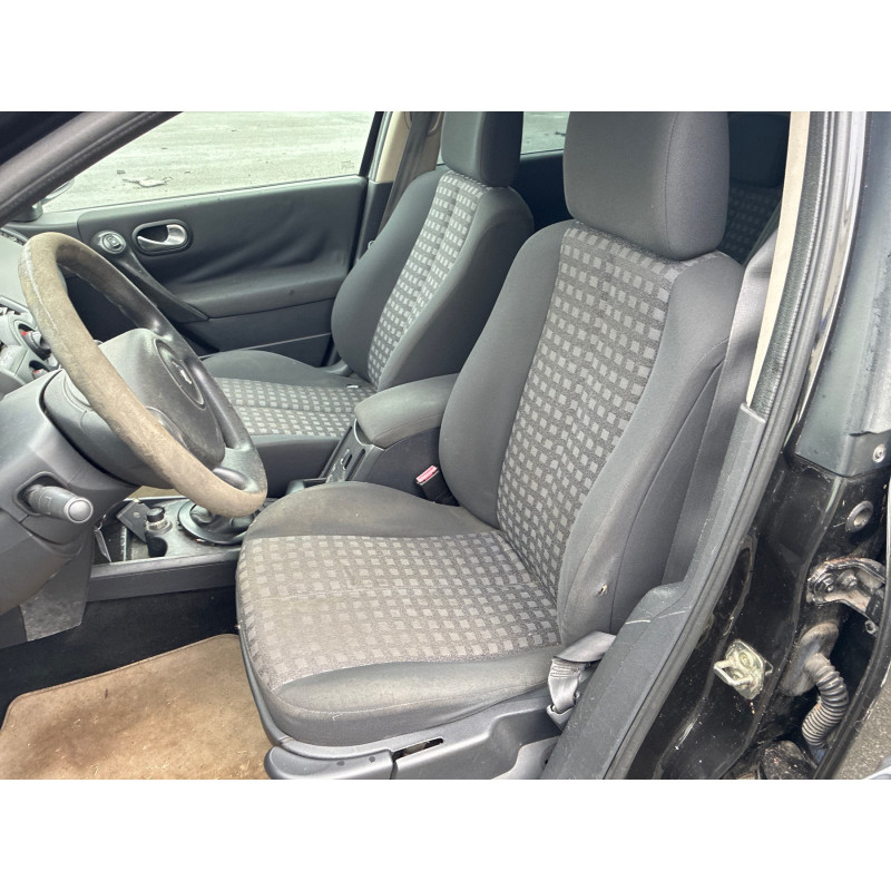 RENAULT MEGANE 2 PHASE 2 1.5 DCI - 8V TURBO Photo n°15