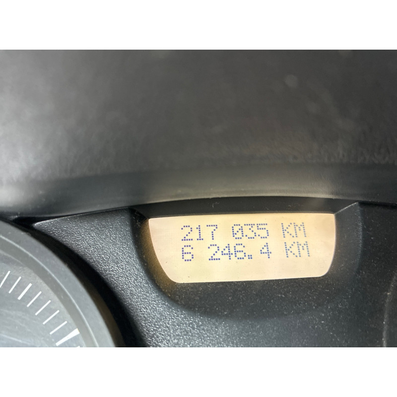 RENAULT MEGANE 2 PHASE 2 1.5 DCI - 8V TURBO Photo n°18