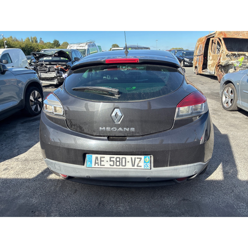 RENAULT MEGANE 3 PHASE 1 COUPE 1.5 DCI - 8V TURBO Photo n°6