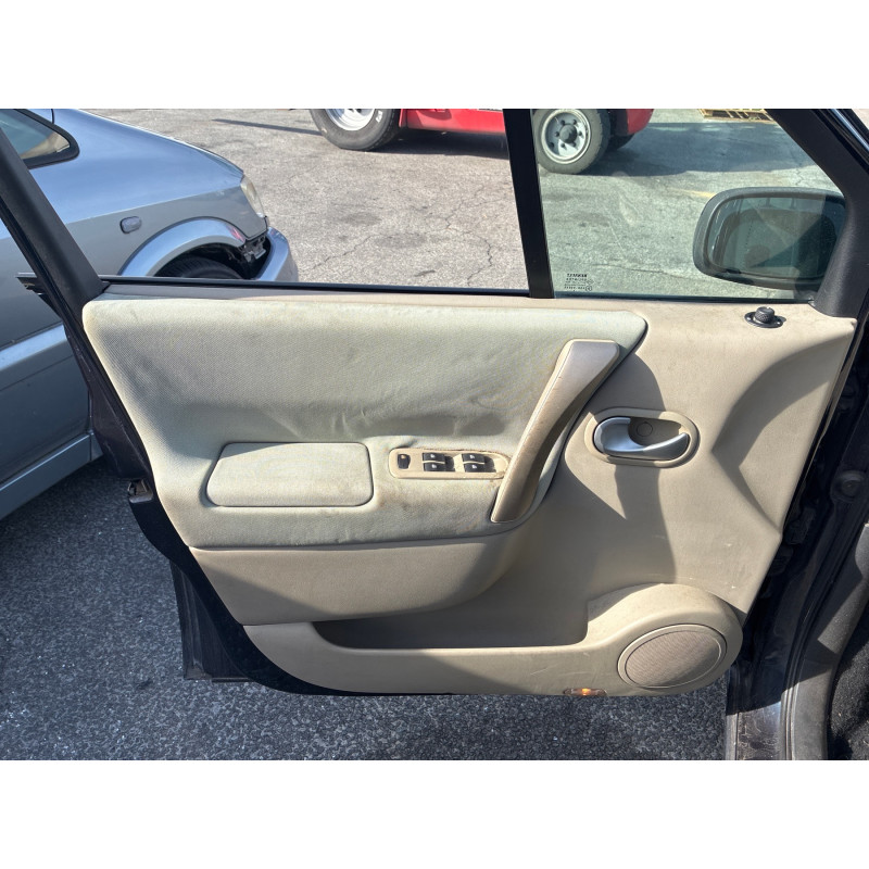 RENAULT SCENIC 2 PHASE 2 1.5 DCI - 8V TURBO Photo n°12