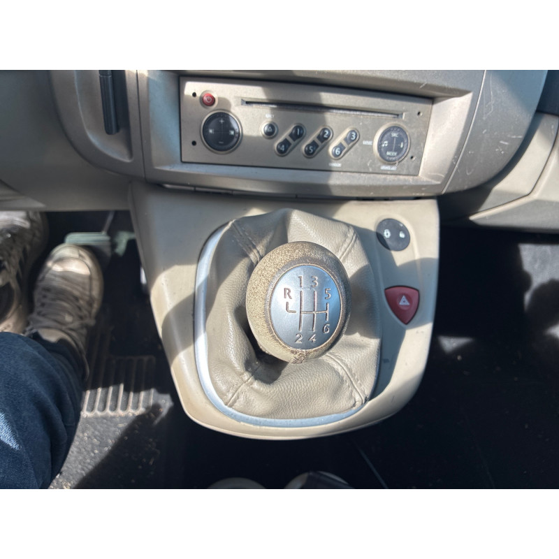RENAULT SCENIC 2 PHASE 2 1.5 DCI - 8V TURBO Photo n°19