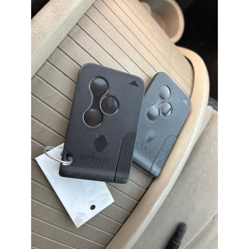 RENAULT SCENIC 2 PHASE 2 1.5 DCI - 8V TURBO Photo n°21