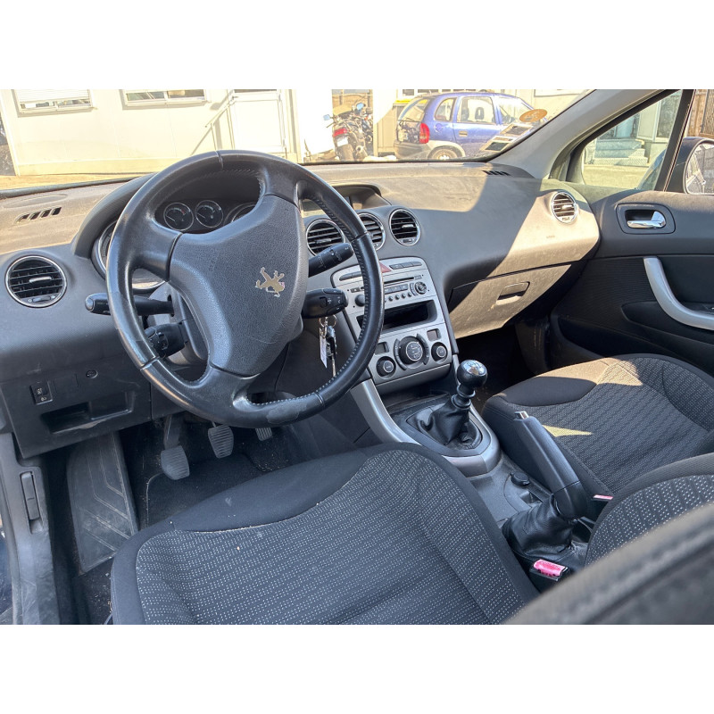 PEUGEOT 308 1 SW PHASE 1 BREAK 1.6 HDI - 16V TURBO Photo n°15