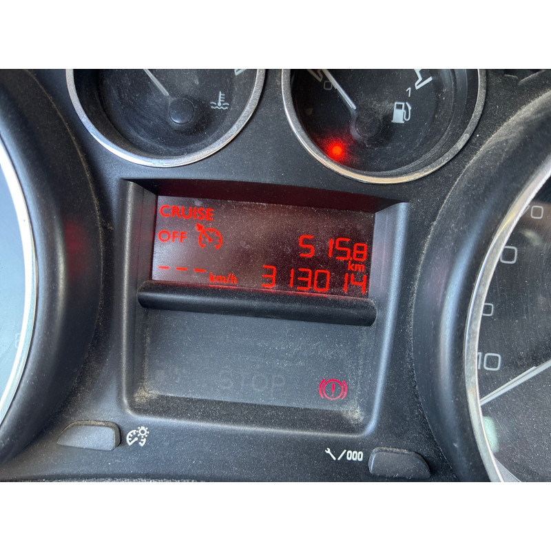 PEUGEOT 308 1 SW PHASE 1 BREAK 1.6 HDI - 16V TURBO Photo n°22