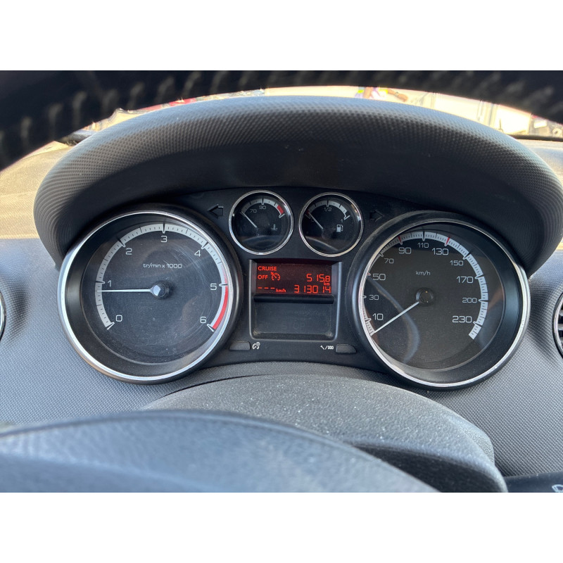 PEUGEOT 308 1 SW PHASE 1 BREAK 1.6 HDI - 16V TURBO Photo n°23