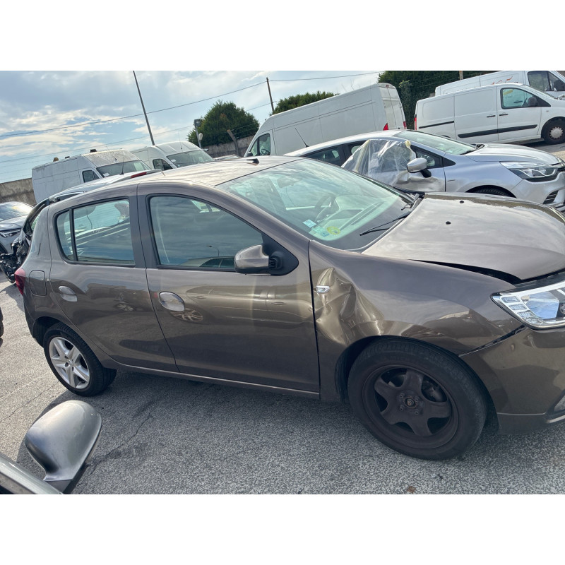 DACIA SANDERO 2 PHASE 2 STEPWAY 1.5 BLUE DCI - 8V TURBO Photo n°2