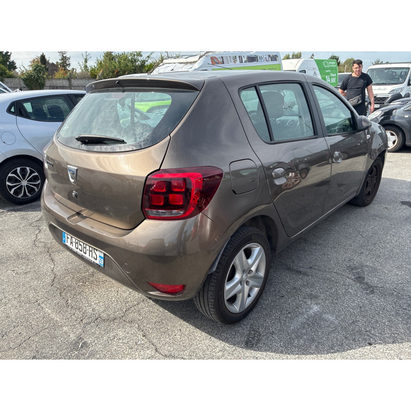 DACIA SANDERO 2 PHASE 2 STEPWAY 1.5 BLUE DCI - 8V TURBO Photo n°8
