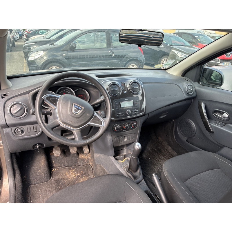 DACIA SANDERO 2 PHASE 2 STEPWAY 1.5 BLUE DCI - 8V TURBO Photo n°13