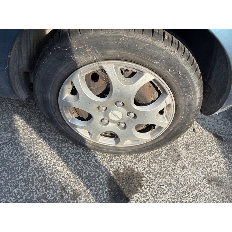 FIAT IDEA PHASE 1 1.9 JTD - 8V TURBO MULTIJET Photo n°3