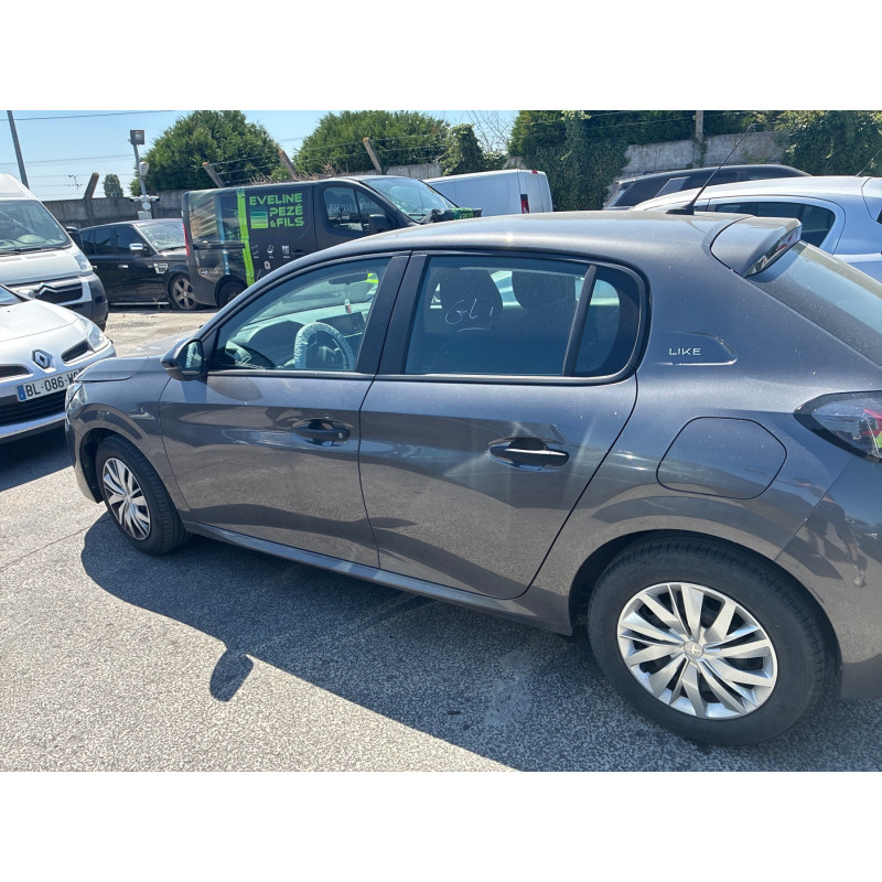 PEUGEOT 208 2 PHASE 1 1.2 VTI - 12V Photo n°12
