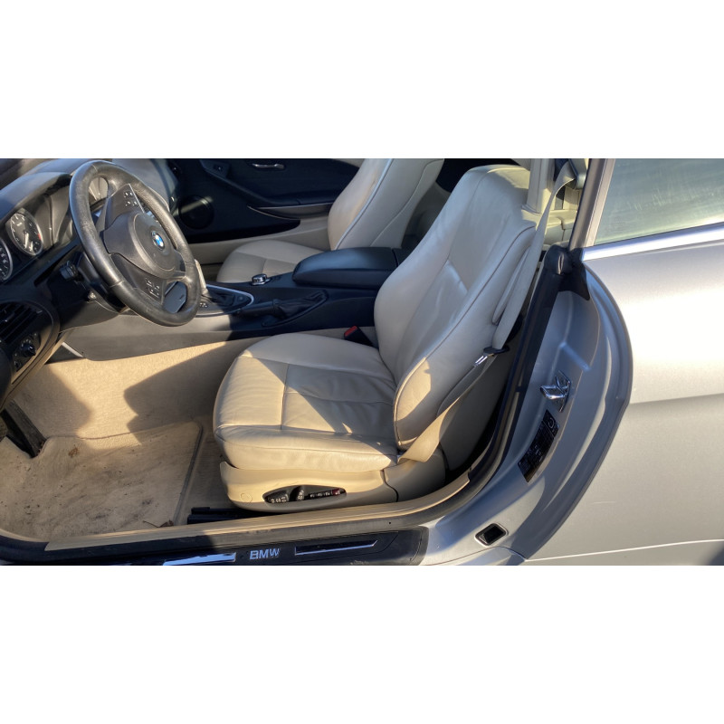 BMW SERIE 6 E64 CABRIO PHASE 1 630i 3.0i - 24V L6 Photo n°11