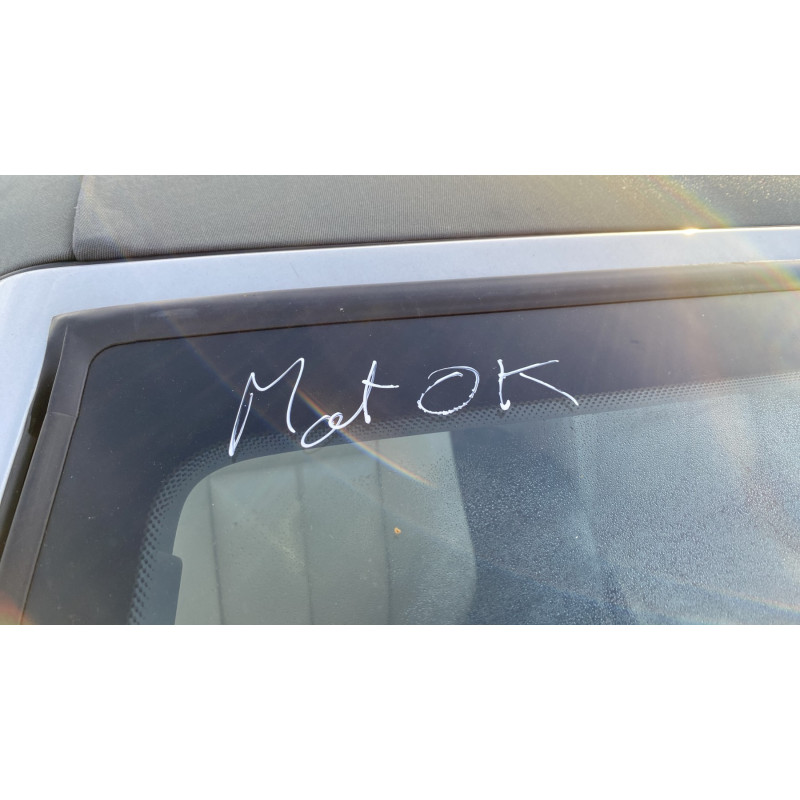 BMW SERIE 6 E64 CABRIO PHASE 1 630i 3.0i - 24V L6 Photo n°23