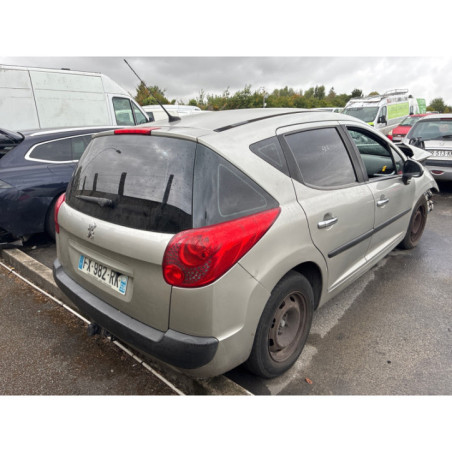 Attache ceinture avant gauche PEUGEOT 207