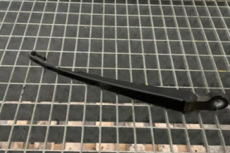 Bras essuie glace arriere AUDI A6 2