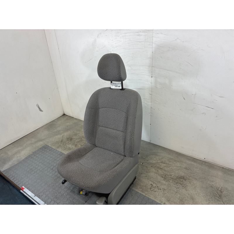 Siege avant gauche RENAULT CLIO 2 CAMPUS Photo n°3