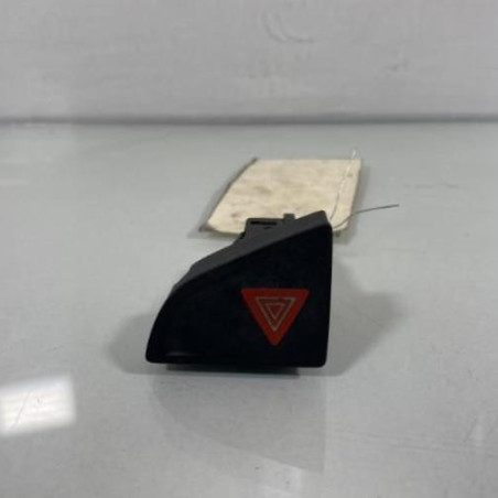 Bouton de warning CITROEN C5 2 Photo n°1