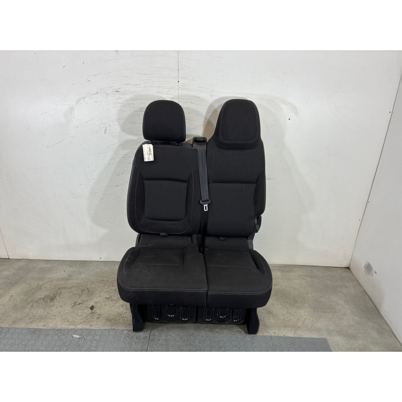 Siege avant droit (banquette double) RENAULT TRAFIC 3 COURT Photo n°1