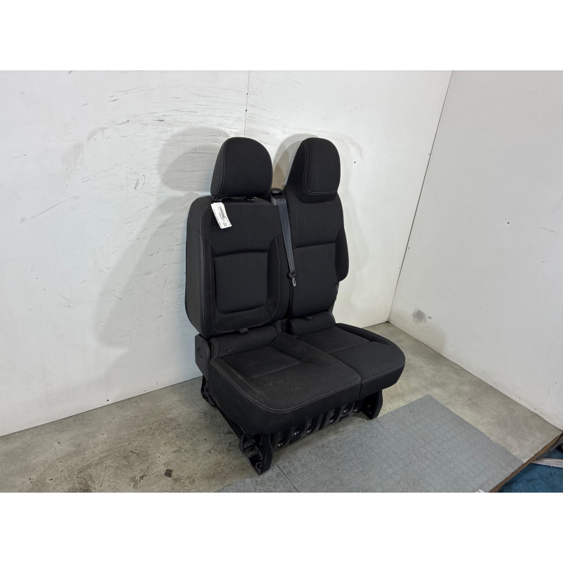 Siege avant droit (banquette double) RENAULT TRAFIC 3 COURT Photo n°4