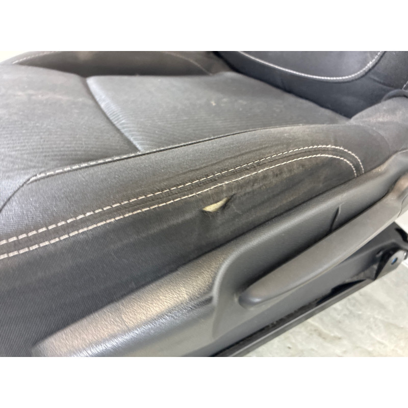 Siege avant gauche RENAULT TRAFIC 3 COURT Photo n°4