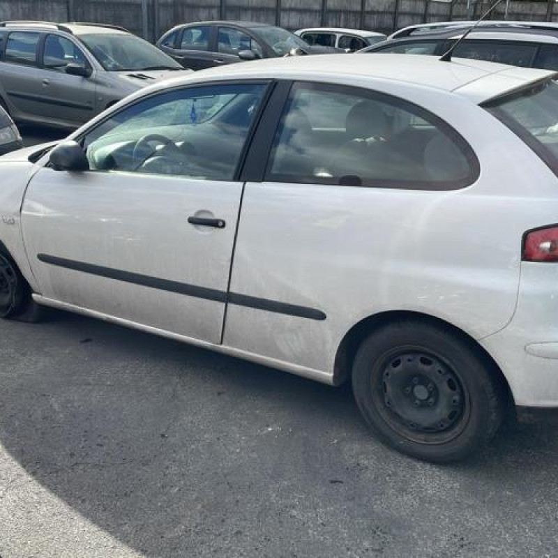 Compresseur clim SEAT IBIZA 3 Photo n°9