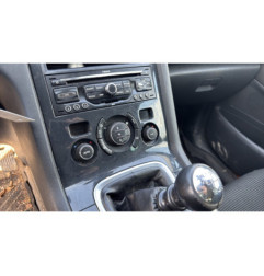 Leve vitre electrique avant gauche PEUGEOT 5008 1