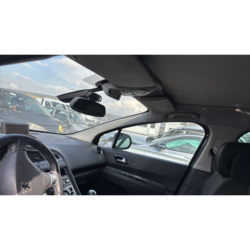 Traverse superieure PEUGEOT 5008 1 Photo n°17